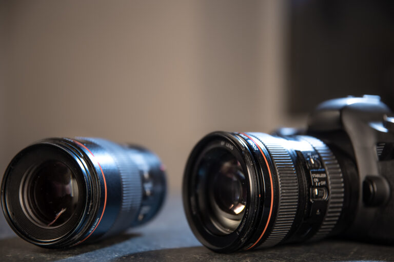 Balans bieli w fotografii – teoria i praktyka. Jak ustawić w aparatach Nikon i Canon?